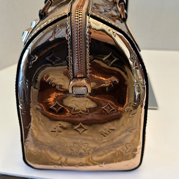 Michael Kors Kara metallic rose gold satchel. comes with card case. NWOT - Picture 4 of 11